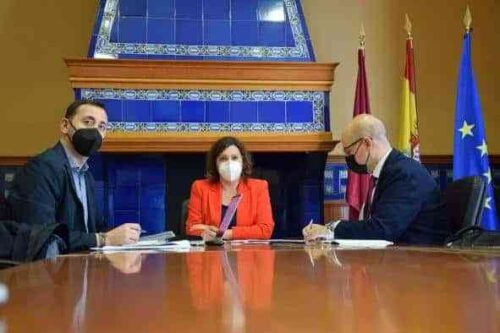 Castilla-La Mancha apoya las alegaciones de la industria del calzado para tratar de aminorar el posible impacto de los aranceles de EEUU