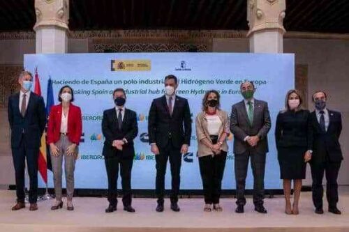 El presidente García-Page destaca la “importancia histórica” de la instalación de Cummins en la región con la generación de 1.000 empleos