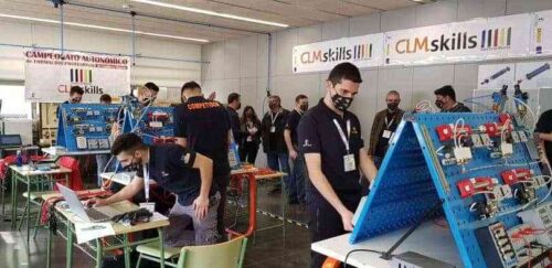 Un total de 211 alumnos de 55 centros educativos participan en los campeonatos regionales de Formación Profesional ‘CLMSkills’