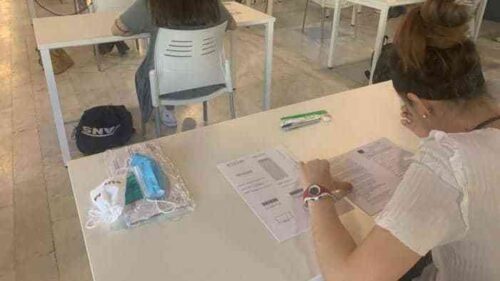 El Gobierno regional repartirá más de 42.000 mascarillas y otros tantos hidrogeles para las pruebas de la EVAU que comienzan mañana
