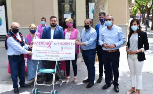 Donativo de la Diputación de Albacete a ACEPAIN en el Día Mundial del Superviviente de Cáncer