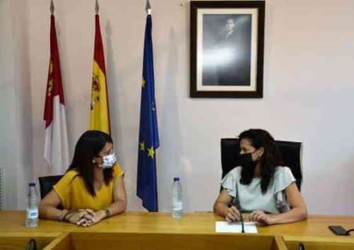 El Gobierno regional estudia con el Ayuntamiento de Elche de la Sierra la implantación de nuevos recursos de atención a las personas mayores