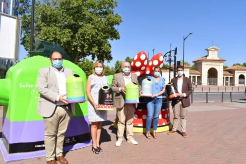 ‘Reciclar vidrio es mágico’ en Albacete con iglús tematizados con personajes de Disney