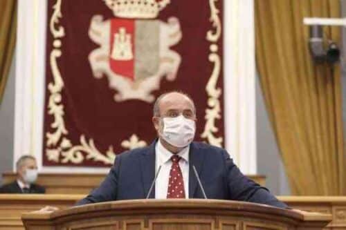 El Gobierno regional celebra que la línea de tren que une Chinchilla de Montearagón y Cartagena no se suspenda a su paso por Albacete