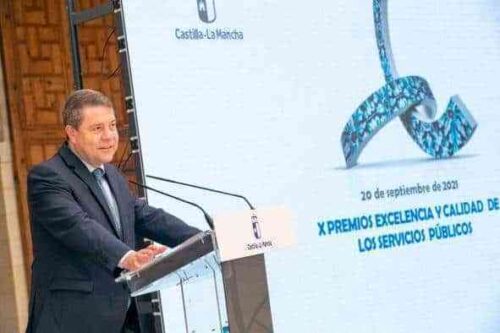 García-Page avanza la “supresión por completo de aforos y horarios” que volverán a la “normalidad pre-COVID” en Castilla-La Mancha