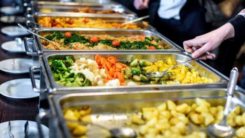 Ayudas por 256.547 euros a 50 municipios de Ciudad Real, que prestarán servicio de comedor a personas mayores