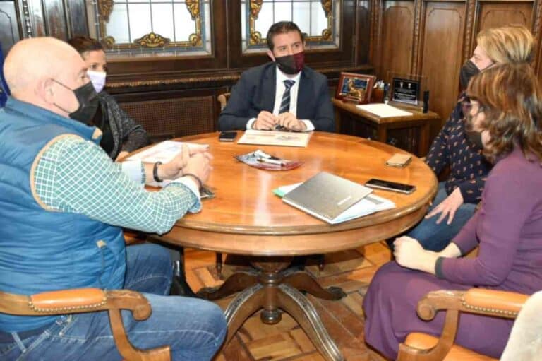 Diputación de Albacete y APRECU organizan el III Encuentro Mundial de Capitales de Cuchillería que se realizará en 2022