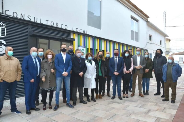 Inaugurado un nuevo consultorio local de Salud en Cenizate con la visita del presidente de Castilla-La Mancha