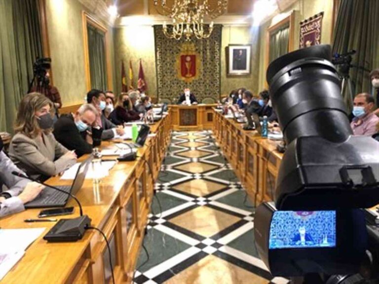 La propuesta del Ministerio de Transporte ‘XCuenca’ no ha alcanzado ningún acuerdo en el pleno del ayuntamiento