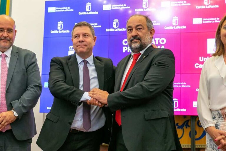 VÍDEO: UCLM blinda financiación a 5 años con más de 1.000 millones que permitirán congelar tasas y crear 5 titulaciones