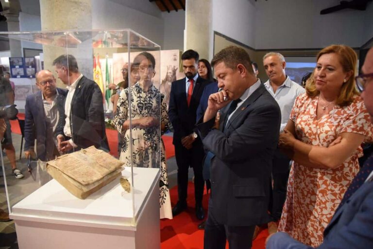 Chinchilla de Montearagón inaugura la muestra con la que rememora los 3 centenarios que han sido claves en su historia