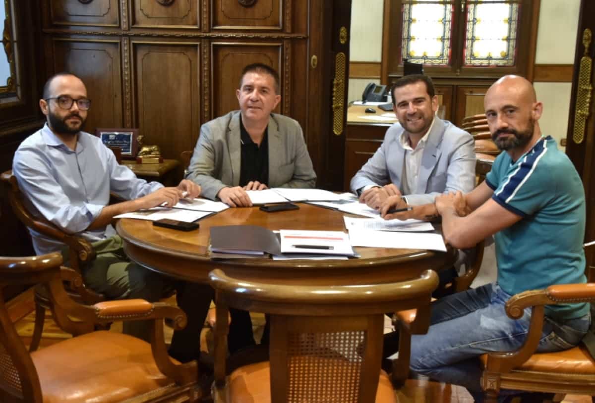 La Diputación de Albacete y ADEPRO buscan colaborar para que la institución contribuya al progresivo impulso de este parque industrial