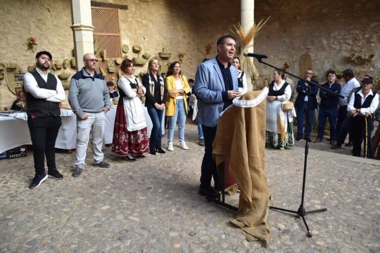 La XXIII Feria de Tradiciones Populares de Yeste (Albacete) prevé congregar a 12.000 personas hasta el domingo