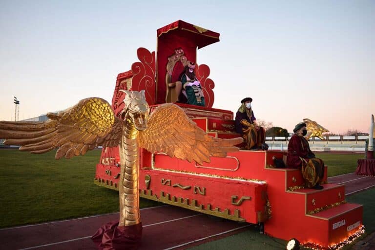 Aprobado el expediente de contratación de alquiler de 6 carrozas para la Cabalgata de Reyes del 5 de enero del 2023 en Puertollano