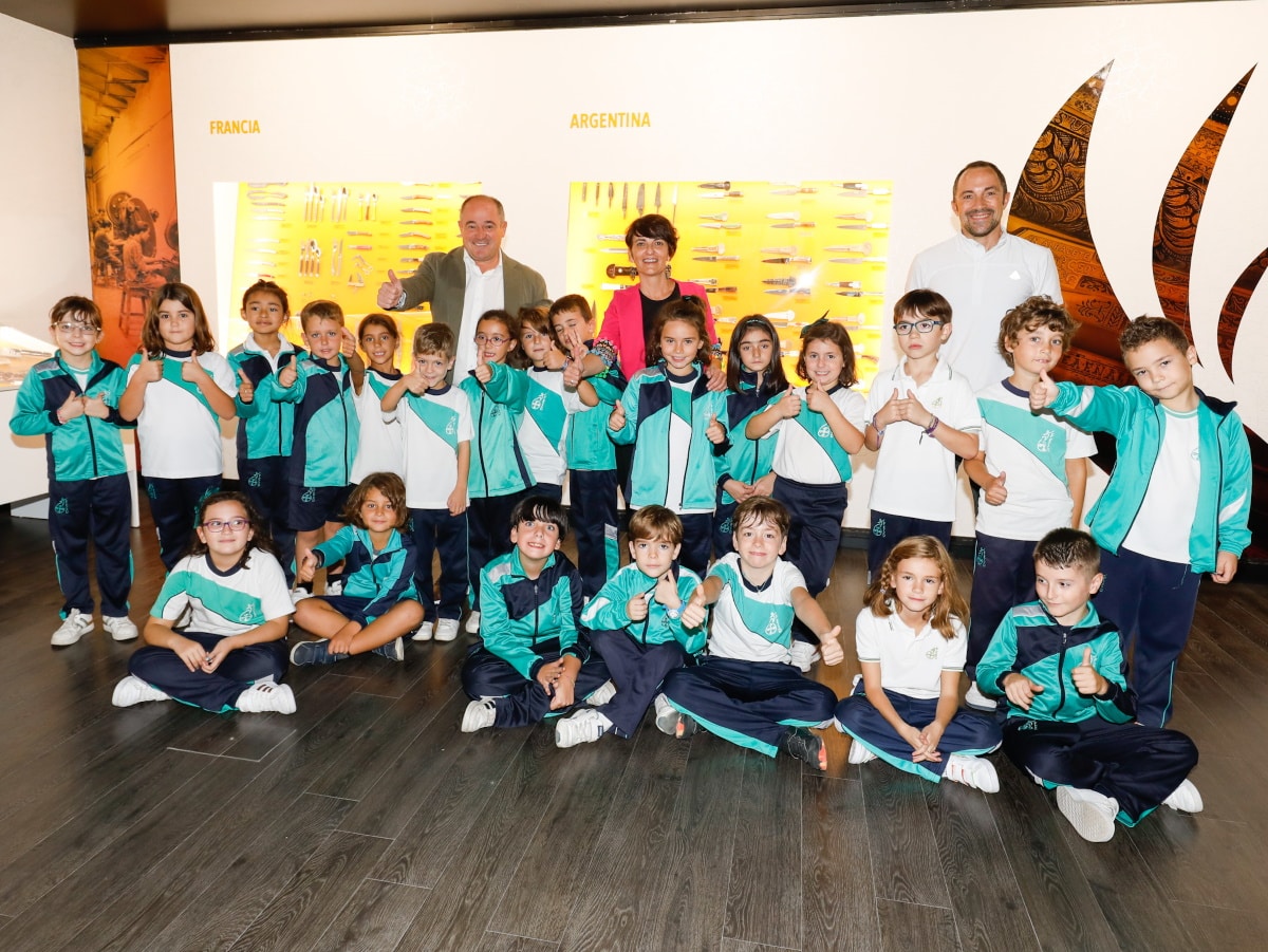 En el programa “Acércate, ¡no te cortes! Del Museo de la Cuchillería de Albacete han participado ya 27.234 niños y niñas