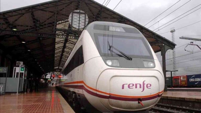 La OCU critica la suspensión de la parada en Ciudad Real del AVE Valencia-Sevilla