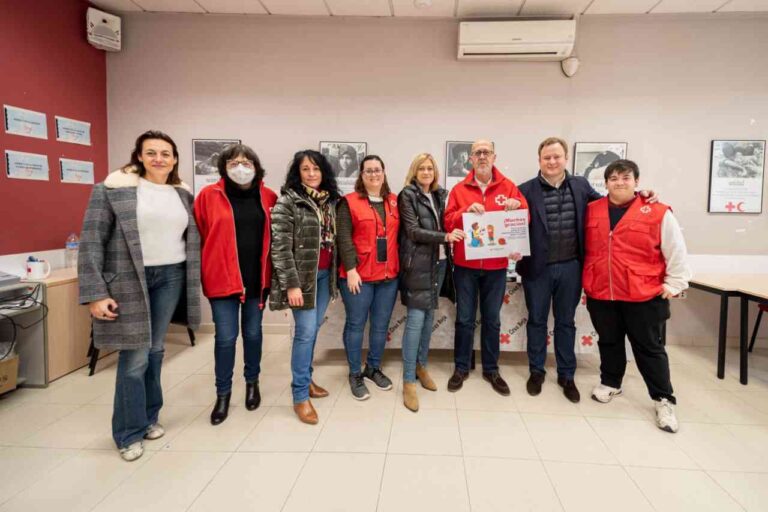 Picazo agradece la labor «callada y constante» de las entidades sociales: «Son admirables»