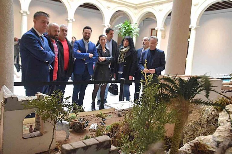 El Belén de la Diputación de Albacete vuelve desde este jueves al Claustro de La Asunción con sorteo y photocall