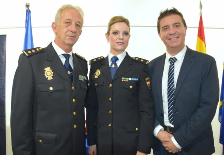 La inspectora de la Policía Nacional, Genoveva Armero, ha tomado posesión como Jefa de la Comisaría Local de Hellín