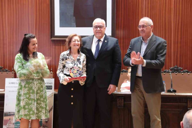 Manoli Carrión Fernández-Pacheco ha recibido este año el Premio Capacidad del Ayuntamiento de Manzanares