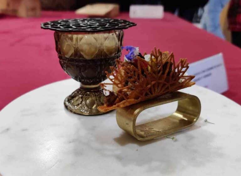 'Crujiente de ciervo, consomé de queso negro y hongos' representará a Toledo en el Campeonato de Tapas de Madrid Fusión