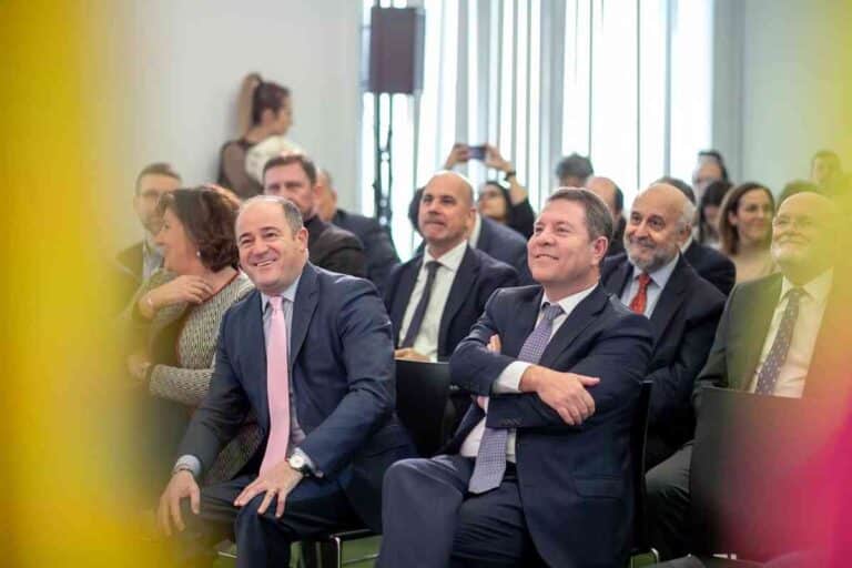 Page asegura que el HUB Logístico de Airbus en Albacete va a suponer la creación de 800 empleos en los próximos años