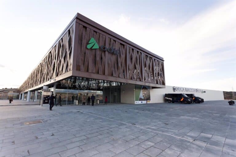 Adif presenta dos proyectos por 21 millones euros para conectar la estación AVE de Cuenca con el centro de la ciudad.