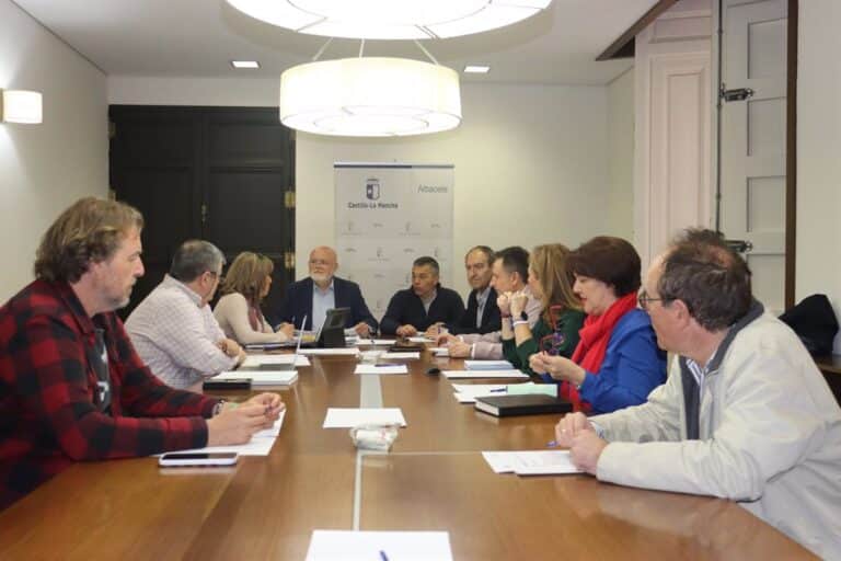 El Plan Especial de Empleo para Zonas Rurales Deprimidas beneficiará a 617 residentes de Albacete este año.