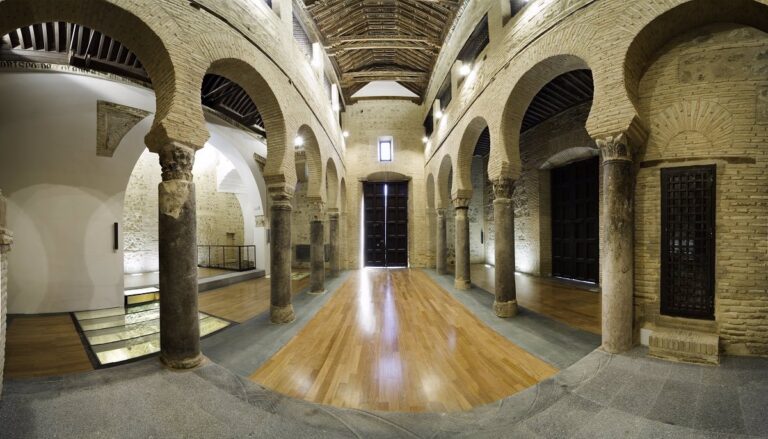 Isabel Anaya y Javier Zamora se presentarán en concierto en la iglesia de San Sebastián de Toledo este domingo.