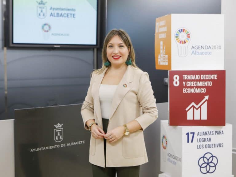 Está abierto el plazo de solicitud de 18 becas para jóvenes con titulación de entre 18 y 29 años por parte del ayuntamiento de Albacete