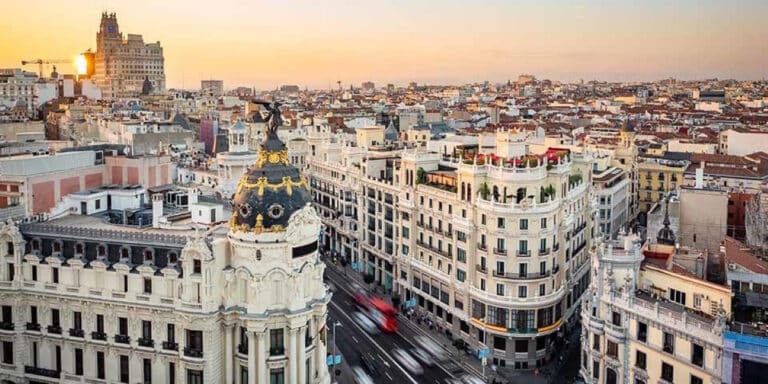 Visita a Madrid y la Feria del Libro 2023 el 3 de junio con el Centro Joven de Albacete
