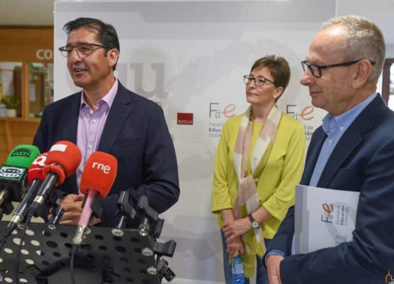 Estudiantes realizan prácticas homologadas en los campamentos de refugiados saharauis de Tindouf actividad financiada por la Diputación