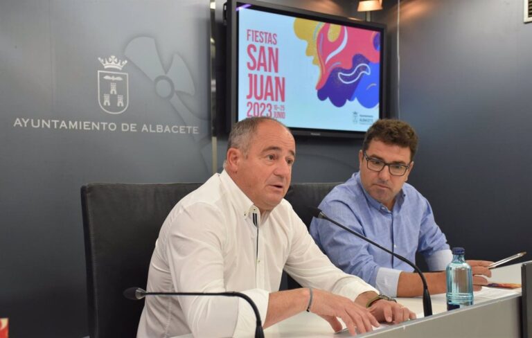 El portavoz de la oposición en el Ayuntamiento de Albacete, Sáez (PSOE), afirma que permanecerá en el cargo durante el mayor tiempo posible.
