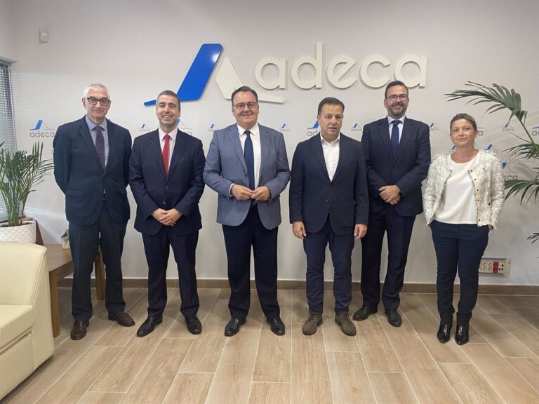 Empresarios de Campollano solicitan al alcalde de Albacete mejoras en el asfaltado y un impulso para el desdoblamiento del puente