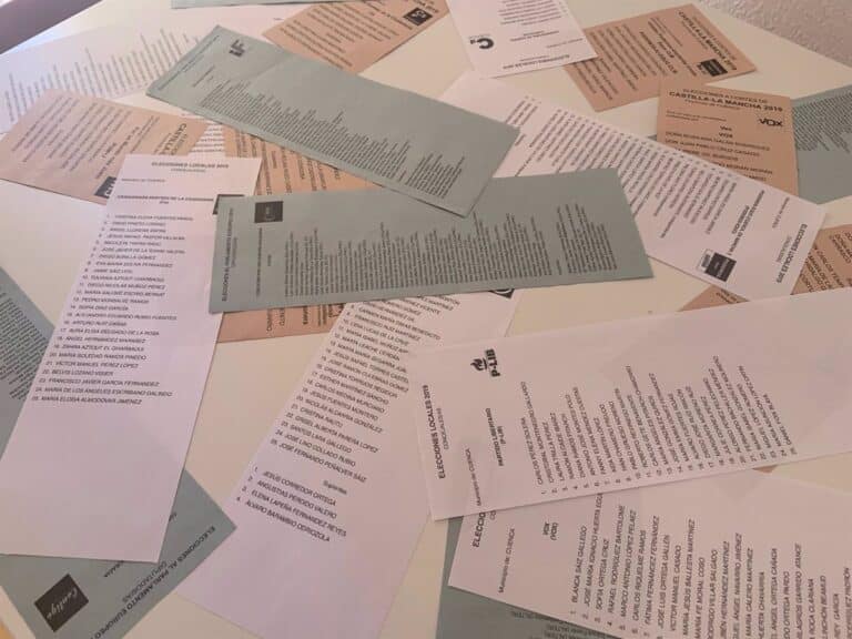 Baja un 1,19% la participación en C-LM a las 18.30 horas, con un 56,25% de los electores que han votado