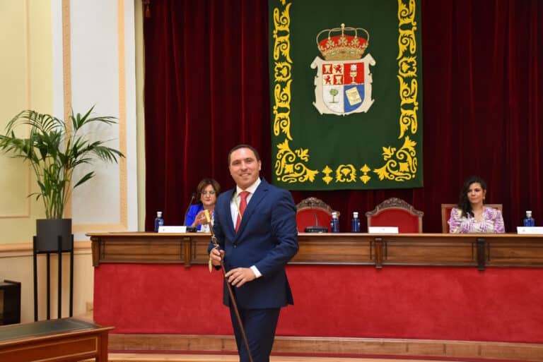 Álvaro Martínez Chana reelegido presidente de la Diputación de Cuenca con mayoría absoluta con 13 votos a favor