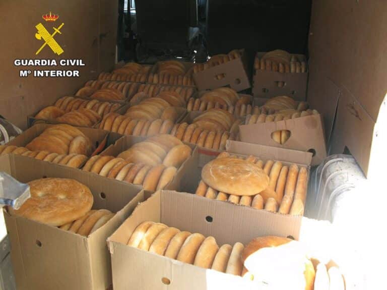 Descubierta panadería clandestina: Vecino de Hellín elaboraba pan en condiciones insalubres