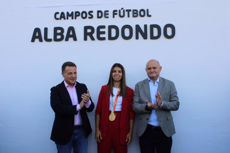 Alba Redondo, jugadora de la Selección Española, da nombre y orgullo a los nuevos Campos de Fútbol en Albacete