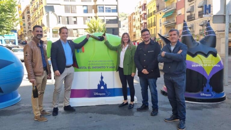 Disneyland Paris y Ecovidrio unen fuerzas para promover el reciclaje de vidrio y cuidar el planeta