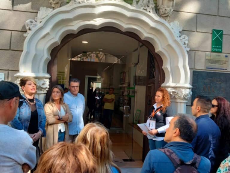 El  “Tren de la cuchillería” el  nuevo recurso turístico para dar a conocer la tradición cuchillera de Albacete