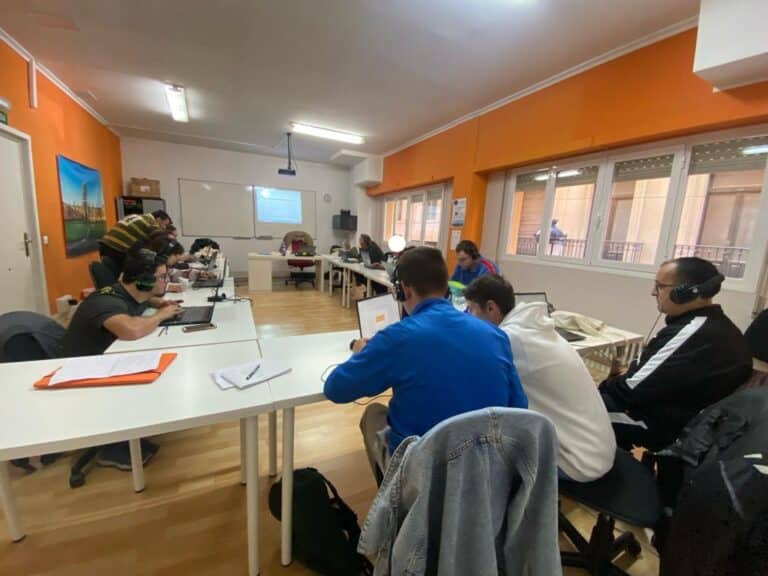 Plena inclusión impulsa un curso de Competencias Digitales para promover la inclusión digital de personas con discapacidad