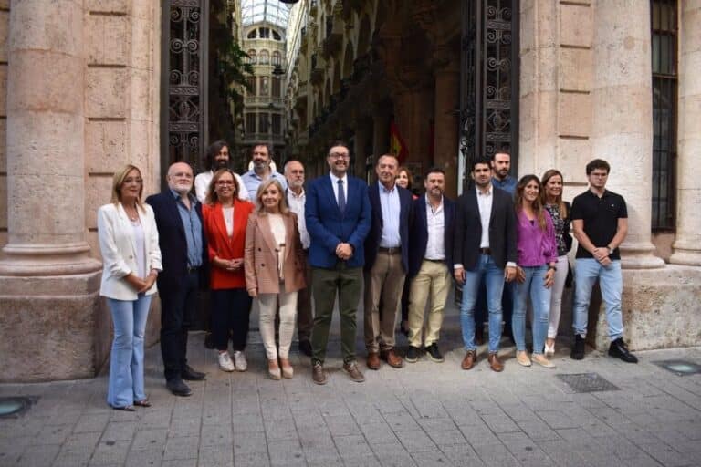 El consejero de Educación de Castilla-La Mancha prioriza la certidumbre del alumnado en el inicio del curso y la evolución de la EvAU.