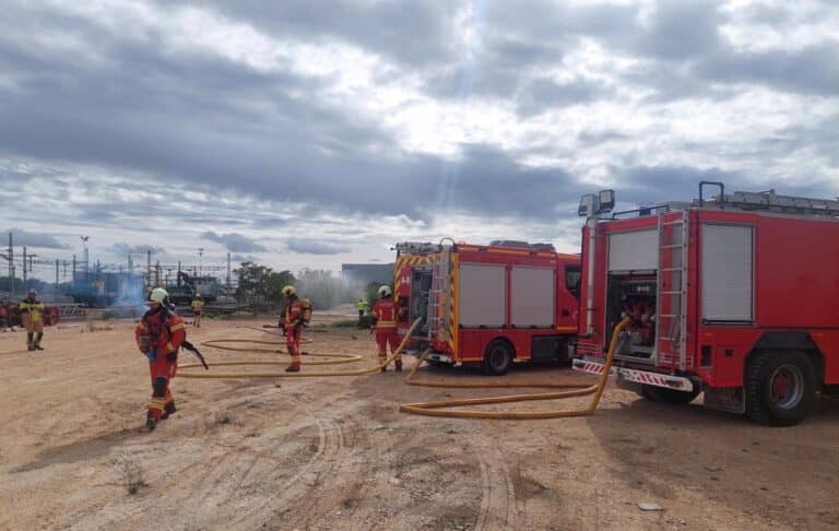 Simulacro de emergencia en estación Vialia Albacete para evaluar procedimientos y coordinación ante incidentes con materias peligrosas