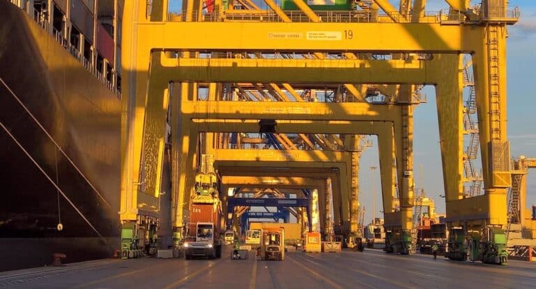 Descienden las exportaciones en Castilla-La Mancha: Una disminución del 3,1% acumulada hasta septiembre con ingresos por 7.383 millones de euros