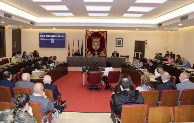 Aprobación unánime en el Ayuntamiento de Albacete para el desarrollo de un centro de protección animal y la promoción del Teatro Circo
