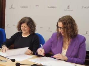 Empresas instadas por Simón a implementar recursos para combatir la violencia de género en la región