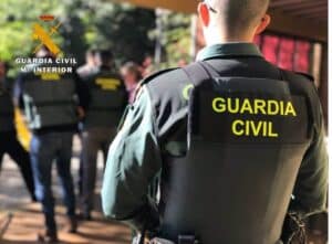 Hombre de 39 Años en Condición Crítica tras Sufrir Puñaladas en Motilla del Palancar, Cuenca