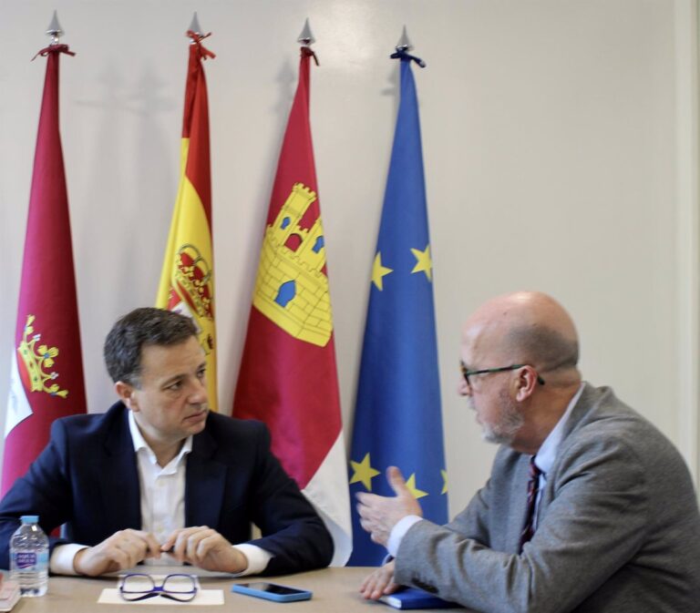 Manuel Serrano propone colaboración con el Consejo Social para revitalizar el diseño urbano de Albacete