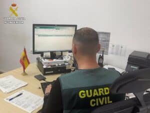 Vecino de Peñas de San Pedro usurpa identidad para registrarse en casinos en línea