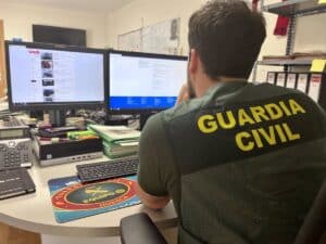 Detenido por Fraude: Utiliza Tarjeta Ajena para Adquirir Tecnología de 3.000 Euros